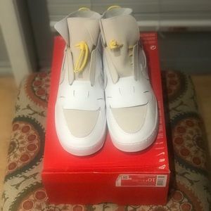 Nike Vandalised LX “Chrome Yellow”